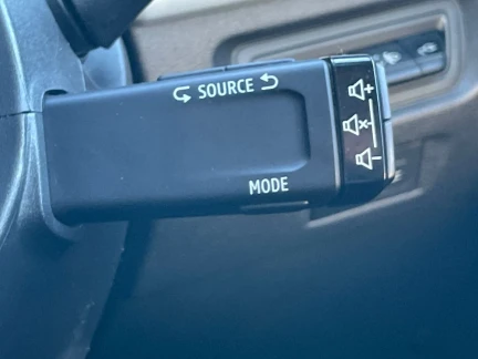 Vehicle Thumbnail 19