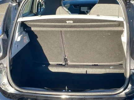 Vehicle Thumbnail 21