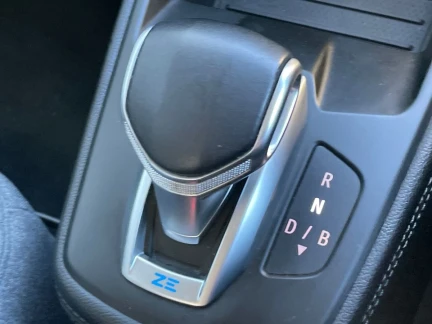 Vehicle Thumbnail 29