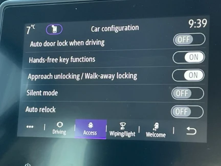 Vehicle Thumbnail 38