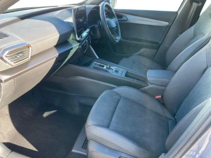 Vehicle Thumbnail 10