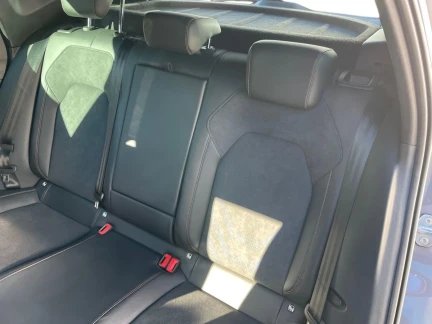 Vehicle Thumbnail 20