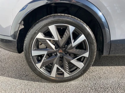 Vehicle Thumbnail 22