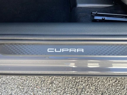 Vehicle Thumbnail 27