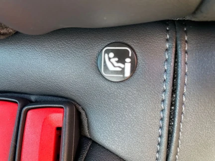 Vehicle Thumbnail 28