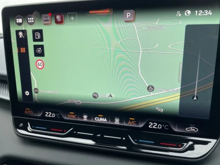 Vehicle Thumbnail 14