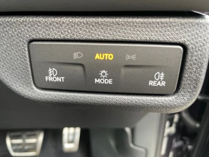 Vehicle Thumbnail 35