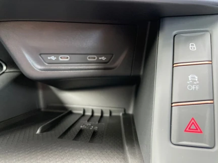 Vehicle Thumbnail 39