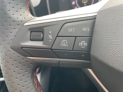 Vehicle Thumbnail 19