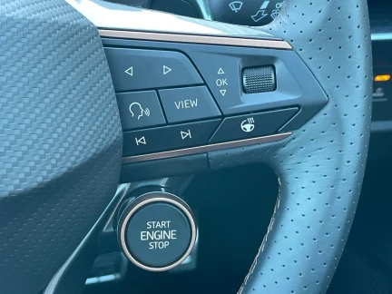 Vehicle Thumbnail 25