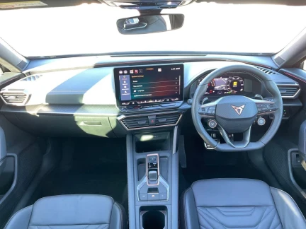 Vehicle Thumbnail 10