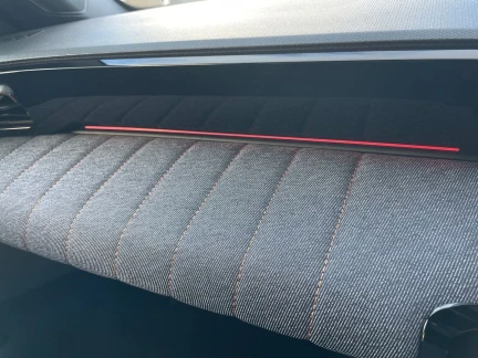 Vehicle Thumbnail 28