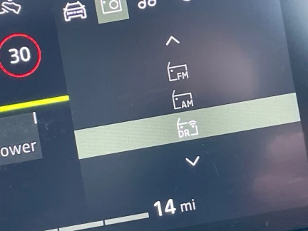 Vehicle Thumbnail 15