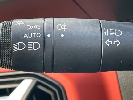 Vehicle Thumbnail 22