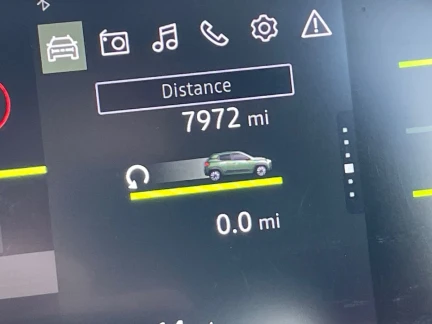 Vehicle Thumbnail 26