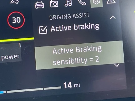 Vehicle Thumbnail 30