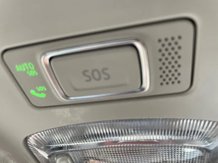 Vehicle Thumbnail 32