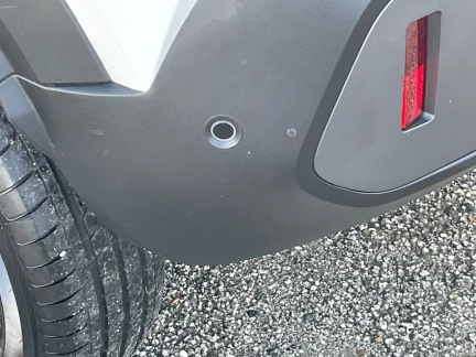 Vehicle Thumbnail 36