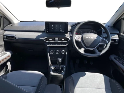 Vehicle Thumbnail 9