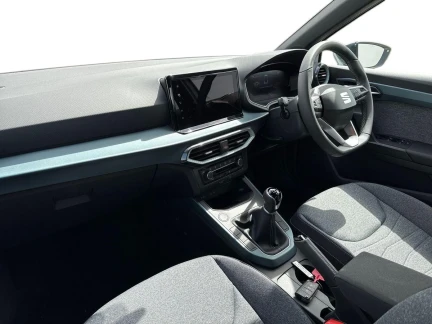 Vehicle Thumbnail 10