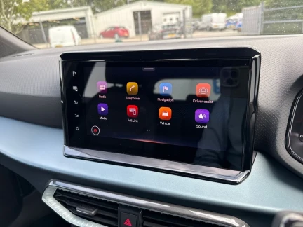 Vehicle Thumbnail 14