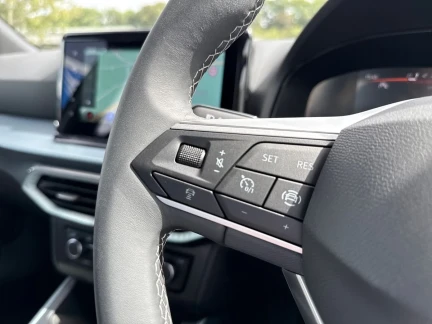 Vehicle Thumbnail 18