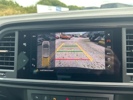 Vehicle Thumbnail 16