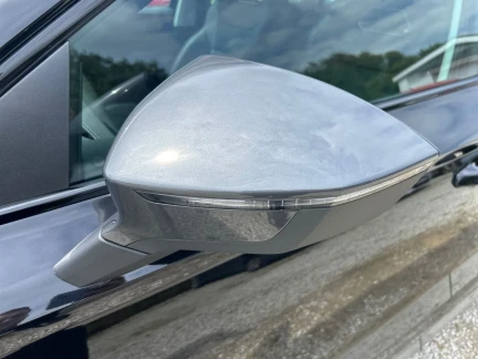 Vehicle Thumbnail 24