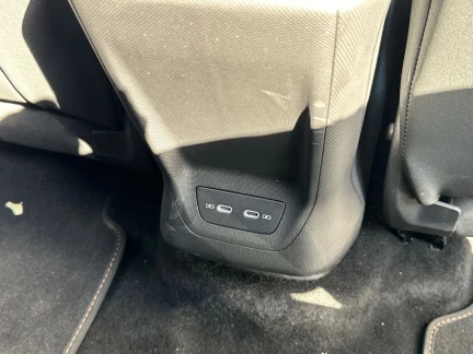 Vehicle Thumbnail 21