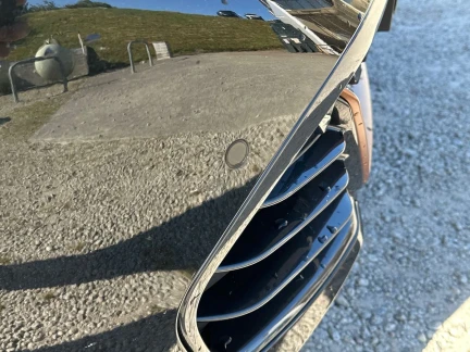 Vehicle Thumbnail 26