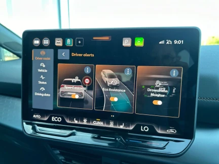 Vehicle Thumbnail 34