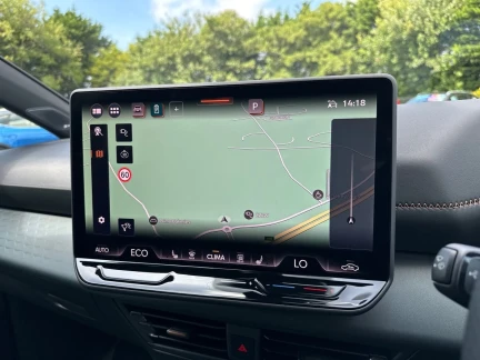 Vehicle Thumbnail 16