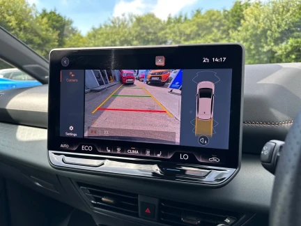 Vehicle Thumbnail 17