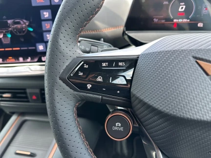 Vehicle Thumbnail 19