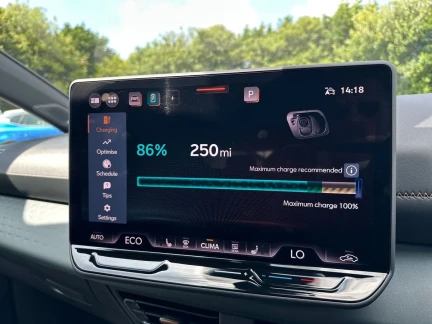 Vehicle Thumbnail 23