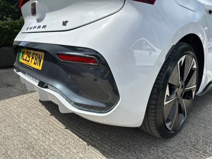 Vehicle Thumbnail 39