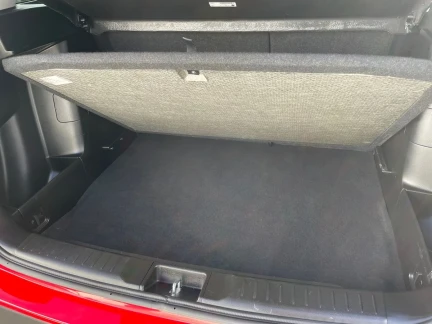 Vehicle Thumbnail 28