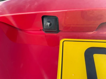 Vehicle Thumbnail 31