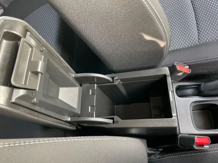 Vehicle Thumbnail 39