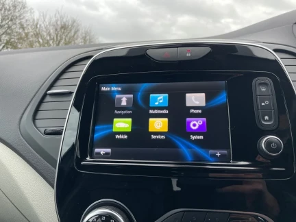 Vehicle Thumbnail 15