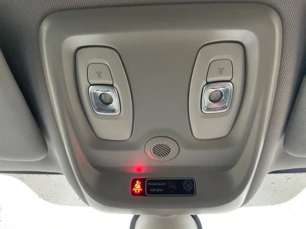 Vehicle Thumbnail 25