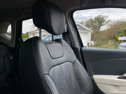 Vehicle Thumbnail 29