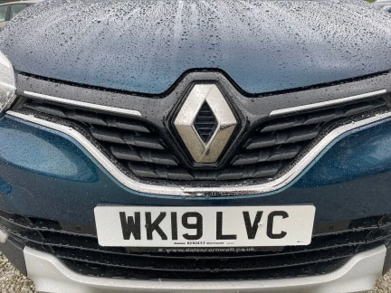 Vehicle Thumbnail 33