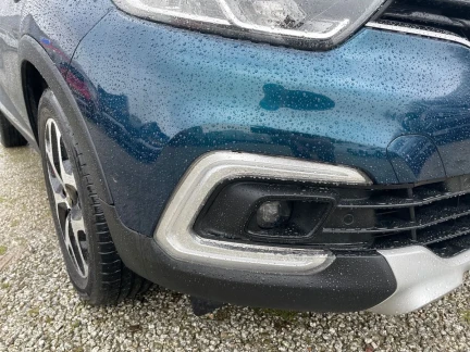 Vehicle Thumbnail 35