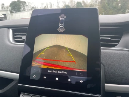 Vehicle Thumbnail 16