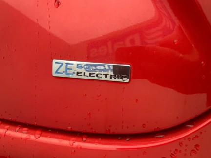 Vehicle Thumbnail 23