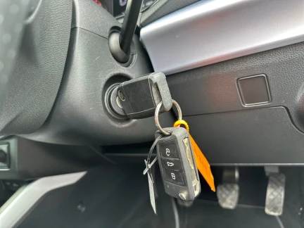 Vehicle Thumbnail 23