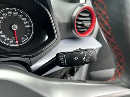 Vehicle Thumbnail 26