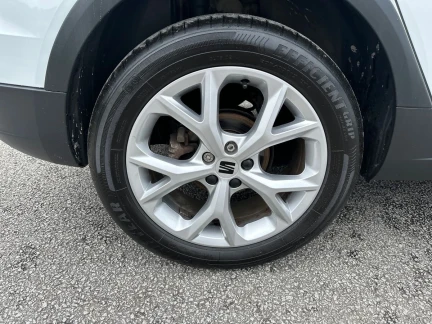 Vehicle Thumbnail 35