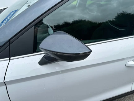 Vehicle Thumbnail 39